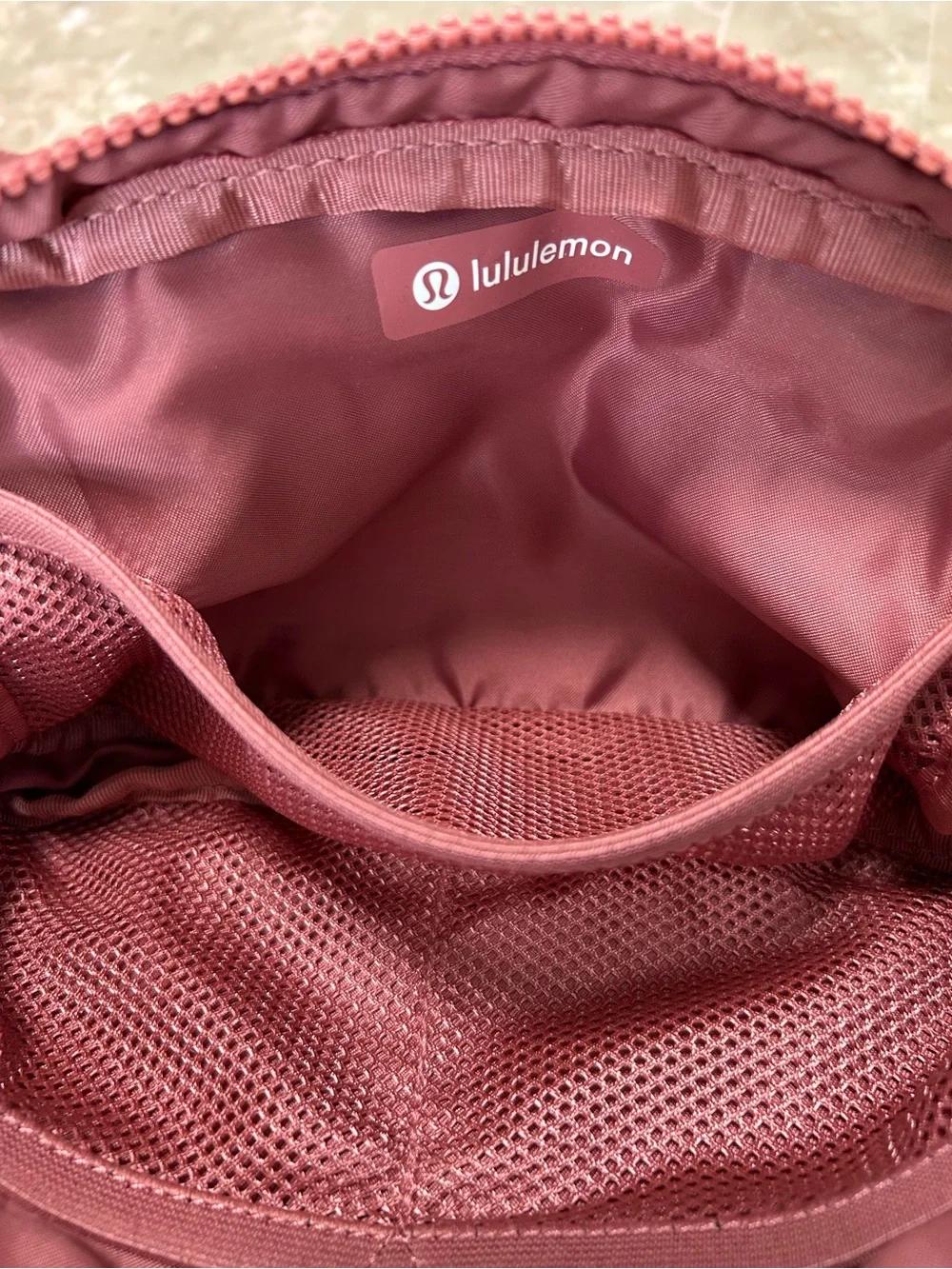 lululemon athletica 🍋 Dusty rose belt Bag
